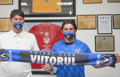 OFICIAL Viitorul a mai adus un spaniol! Cine e Josemi Castaneda
