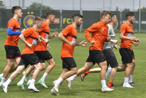 Ovidiu Horșia (centru), cedat de FCSB la U Cluj