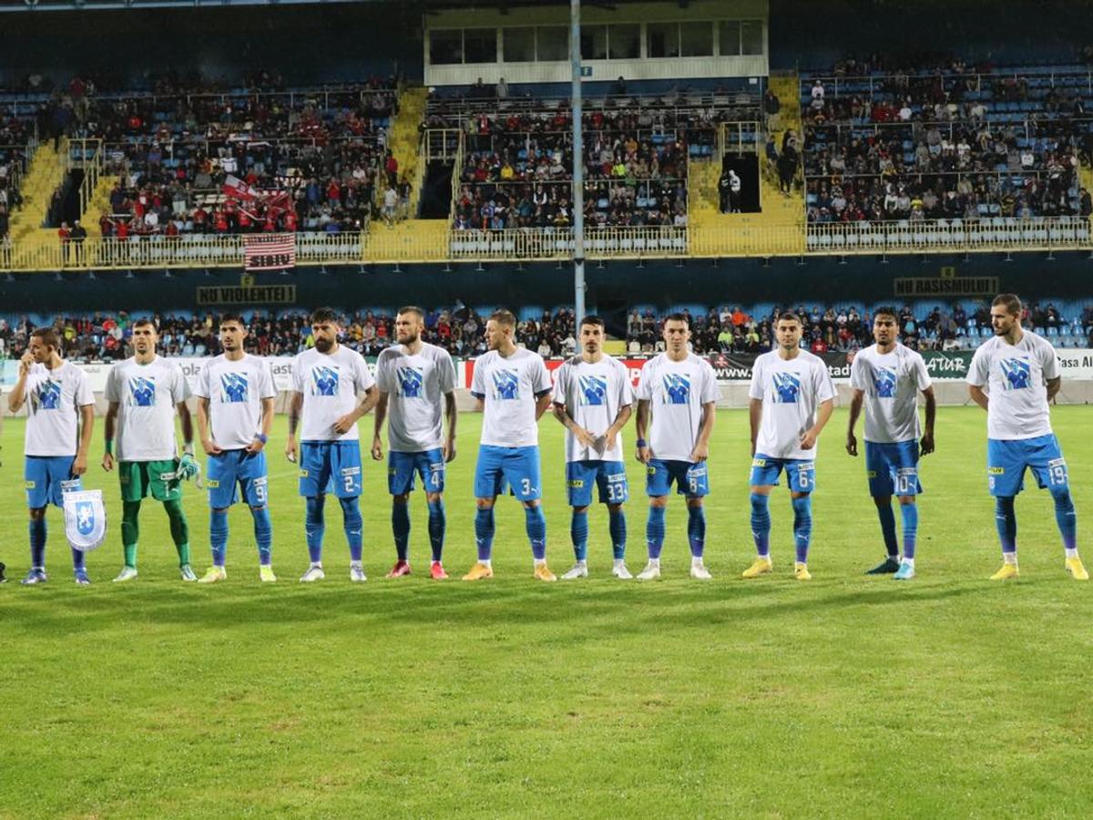 Ce-a fost în capul lui? Pariul lui Rădoi, gafă inexplicabilă » Ce a putut să facă ultimul transfer al oltenilor în Hermannstadt - Craiova