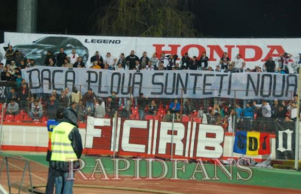„Dacă plouă sunteţi nouă” » Cele mai acide mesaje ale galeriilor: cum s-au ironizat de-a lungul timpului ultrașii lui Rapid și Dinamo