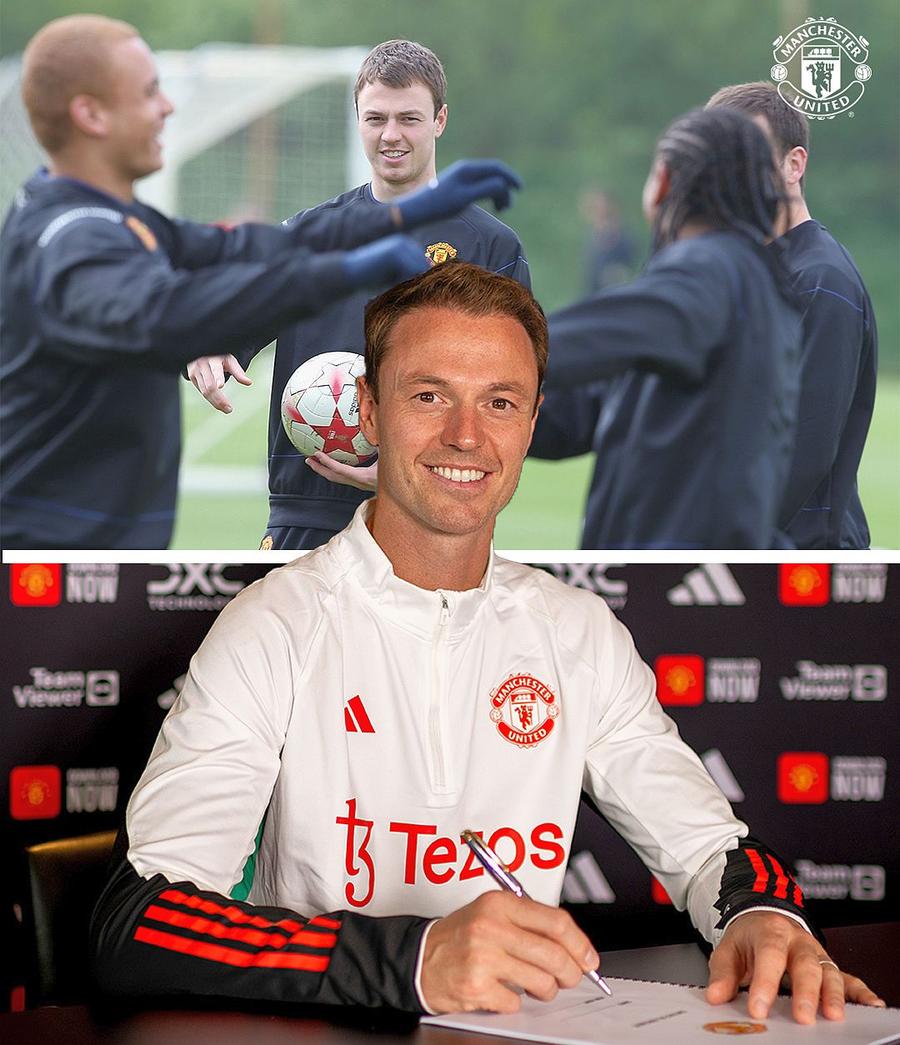 Jonny Evans a revenit la Manchester United după 8 ani // sursă foto: Twitter @ ManUtd Trei transferuri anunțate astăzi de Manchester United: „A revenit unde a început totul”