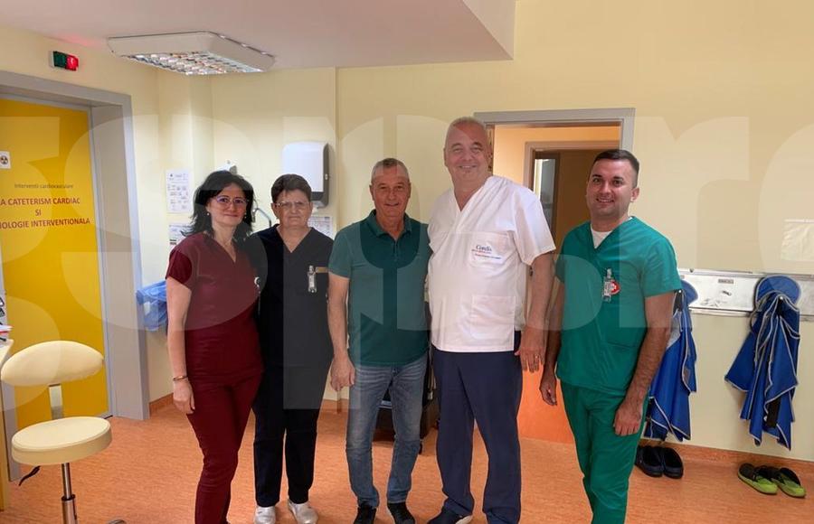 Mircea Rednic, după operație/ foto: GSP Primul interviu al lui Mircea Rednic după infarct: „Dacă mai întârziam un pic, nu mai aveai cu cine vorbi” + Gluma zilei: „Doctorul mi-a zis să urc, mai bine, două etaje”