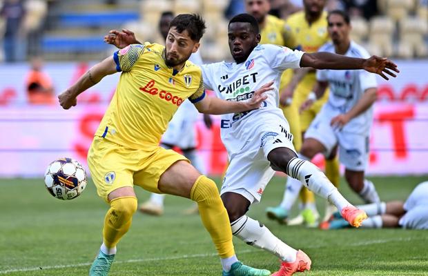 Final Grozav: FC Botoșani - Petrolul a „explodat” în prelungiri, după 0-0 timp de 90 de minute