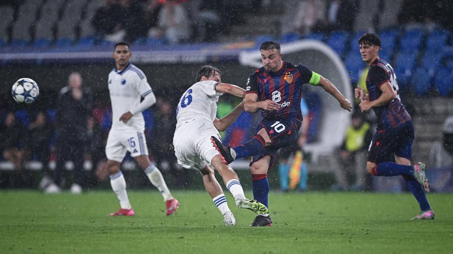 Adrian Ursea, detalii de culise despre adversarii elvețieni ai lui FCSB: „Basel depinde de Shaqiri, Young Boys se reinventează” + Comparația genială: „E ca bikini la o femeie!”