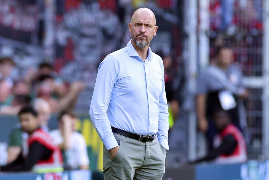 Erik Ten Hag, dat afară de la Bayer Leverkusen/ foto Imago Images Succesorul lui Erik ten Hag vorbește despre demiterea-fulger a „bunului său coleg”: „A fost foarte haotic. Sper la ceva mai mult de 3 meciuri”