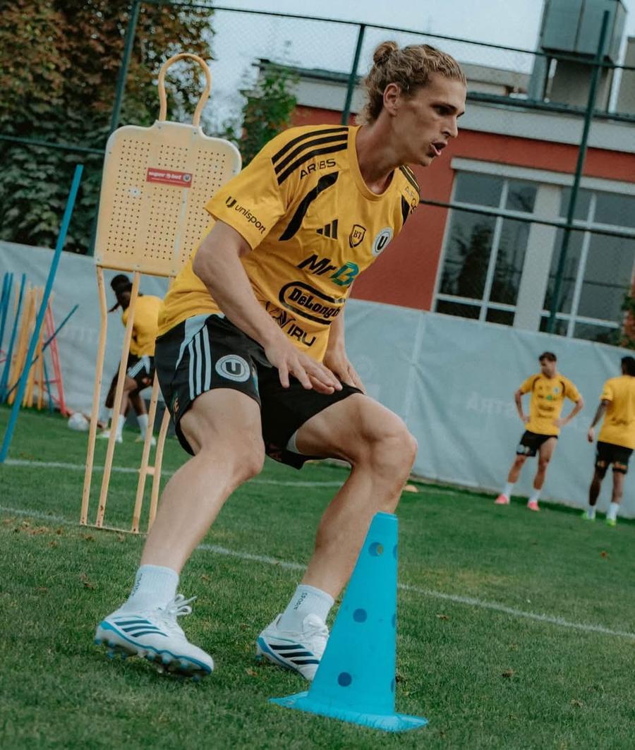 Noah Loosli a început deja pregătirile sub comanda lui Cristiano Bergodi Noah Loosli, fundașul sosit în Superligă, a povestit duelurile cu Harry Kane și Bayern