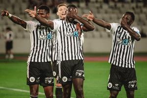 U Cluj își ia revanșa în Cupa României! Victorie în zece oameni cu Petrolul