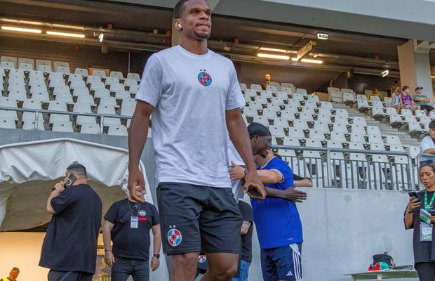 „Esențial să clarific” » Fotbalistul lui FCSB a ținut să-i răspundă lui Baciu: „Asta am găsit la București”