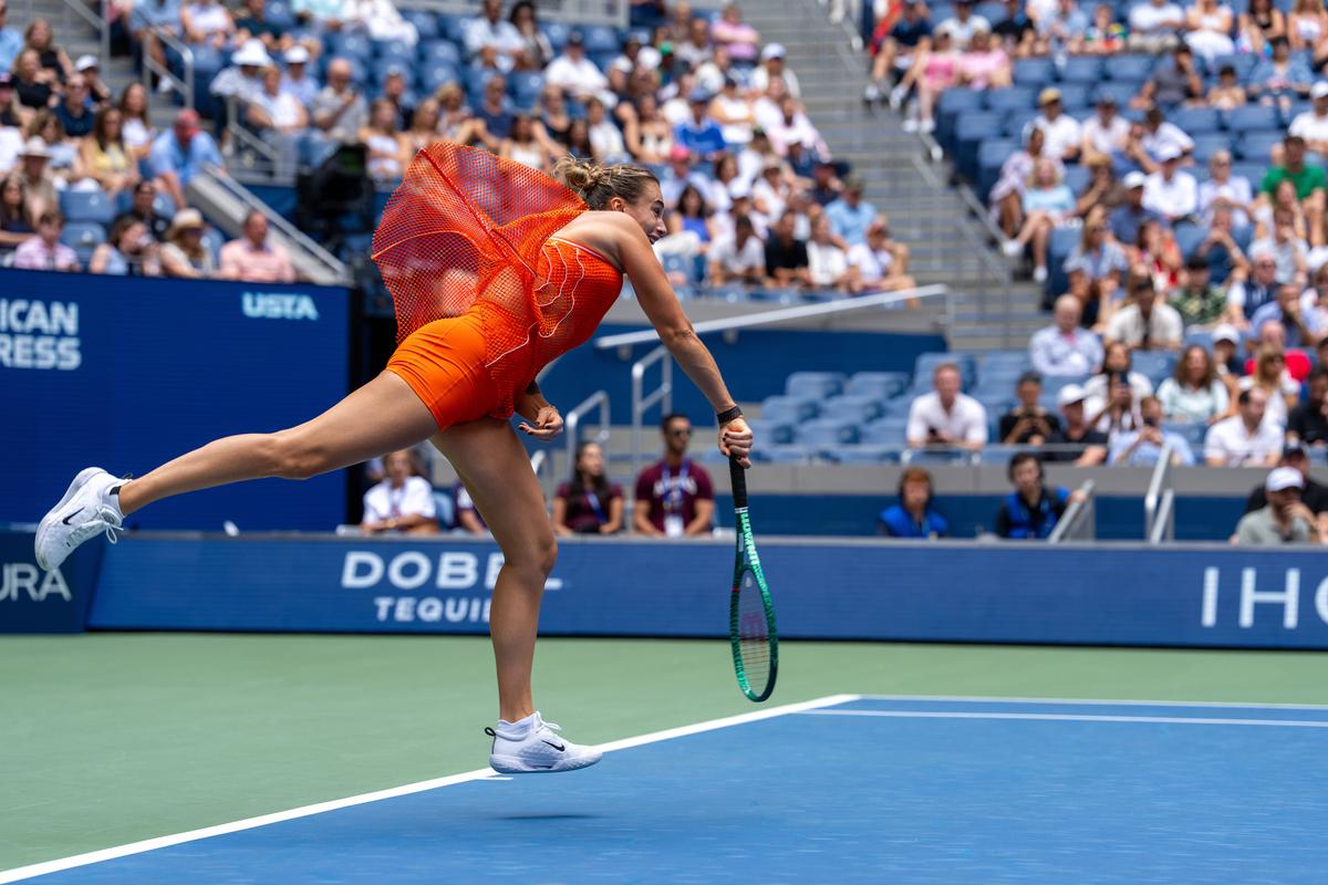 „Bling Bling” Aryna Sabalenka » Liderul mondial WTA joacă la US Open cu un accesoriu care valorează o avere