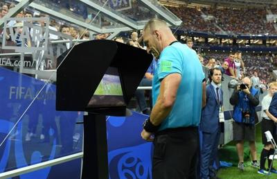 EXCLUSIV Lovitură dată de LPF! OFICIAL se introduce VAR în Liga 1: „Cluburile nu vor plăti nimic”