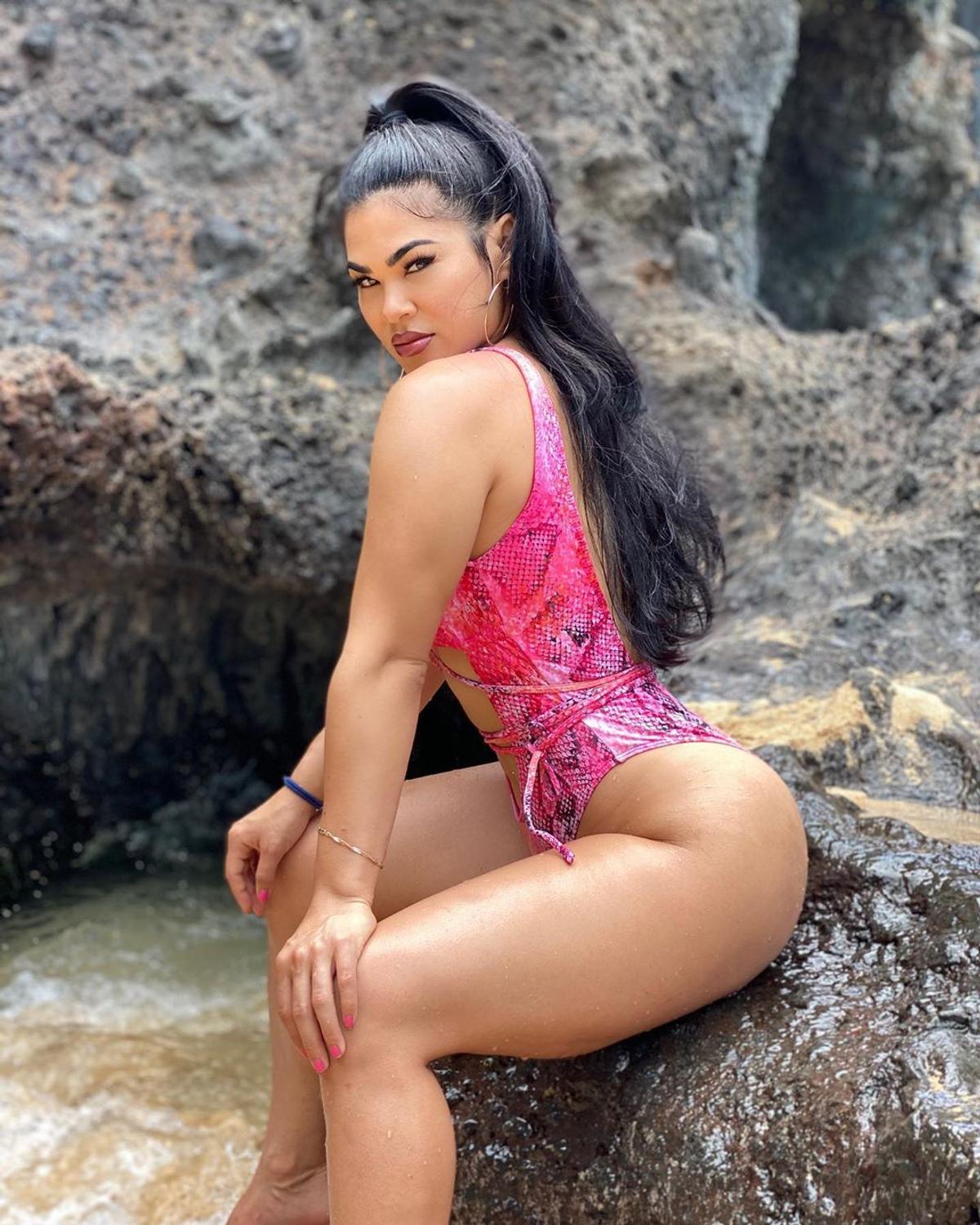 FOTO Rachael Ostovich