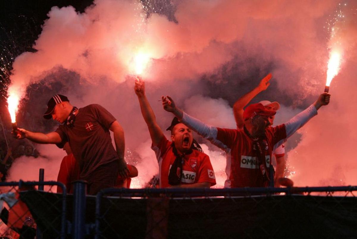 FCSB și Dinamo au pus ochii pe același stadion! Cerere oficială a roș-albaștrilor