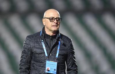 EXCLUSIV Adio, Grozavu! 3 antrenori importanți de la FCSB se luptă pentru banca lui Sepsi!
