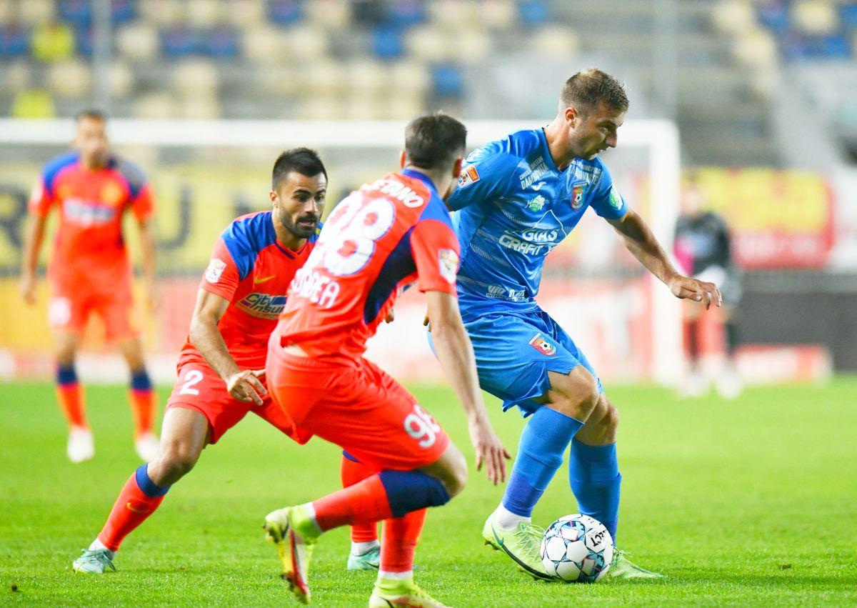Toți ochii pe el la Chindia - FCSB » Vasile Miriuță a dezvăluit interesul maghiarilor: „Cred că poate să joace acolo!”