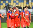Toți ochii pe el la Chindia - FCSB » Vasile Miriuță a dezvăluit interesul maghiarilor: „Cred că poate să joace acolo!”