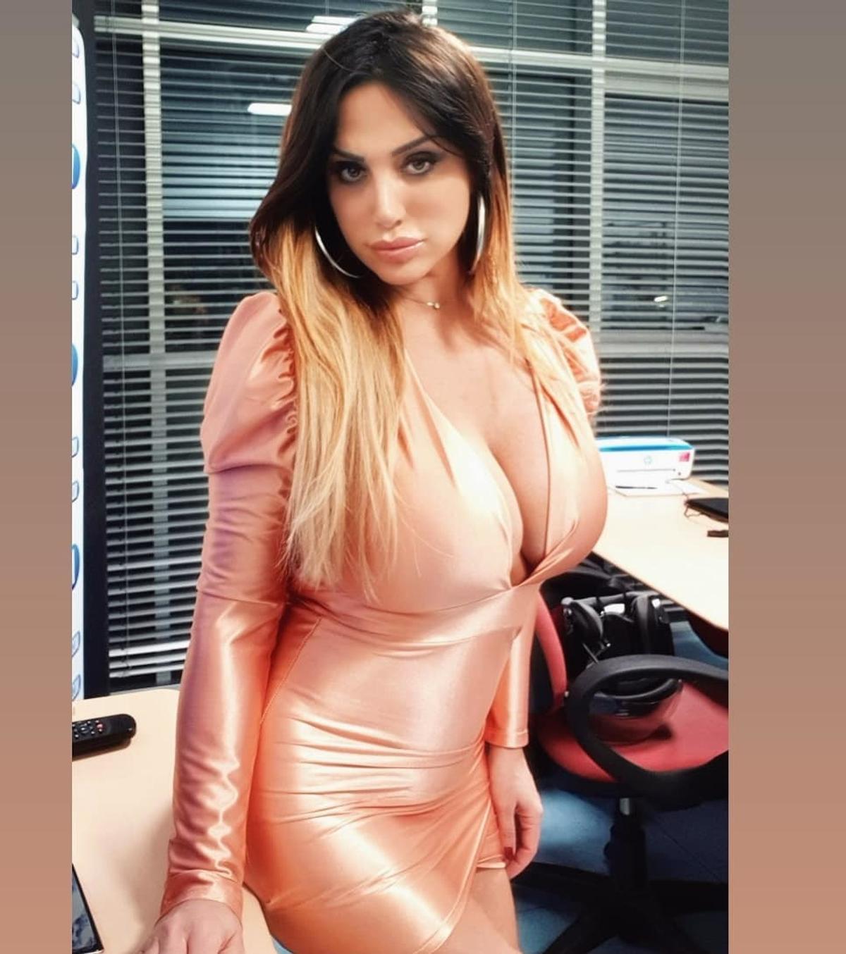 Prezentatoarea TV care a răbufnit la adresa vedetei lui Napoli: „Un bărbat inteligent ar fi făcut altceva”