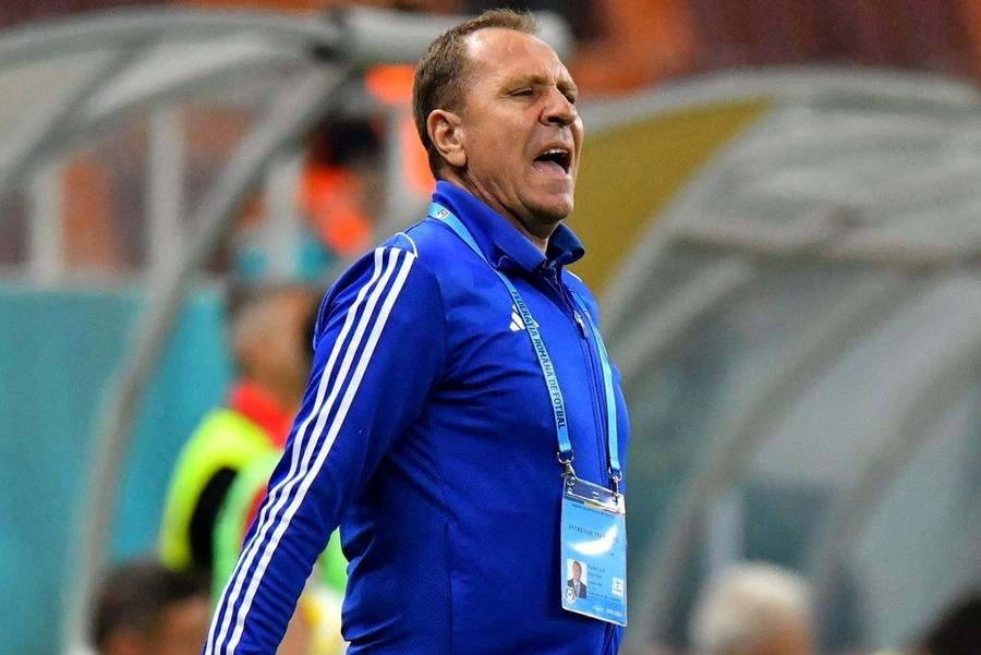 Paul Răducan, fost antrenor la FCU Craiova Fostul antrenor al lui Mititelu e cu ochii pe Superliga și e convins: „O minune să prindă play-off-ul”
