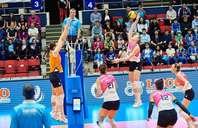 Campioanele României la volei luptă pentru calificarea în Liga Campionilor