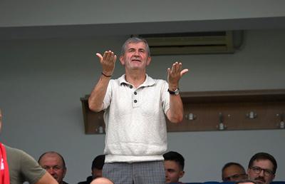 Valeriu Iftime l-a jignit, după ce a primit interdicție la transferuri: „Dobitocul ăla n-a citit mailul”