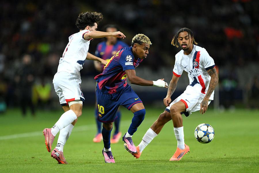 Barcelona - PSG, în etapa #2 a grupei de Champions League/ foto: Getty Images Fotbalul european se schimbă din temelii: a apărut NOUL format al Ligii Campionilor, la care UEFA lucrează în culise! Principalele modificări