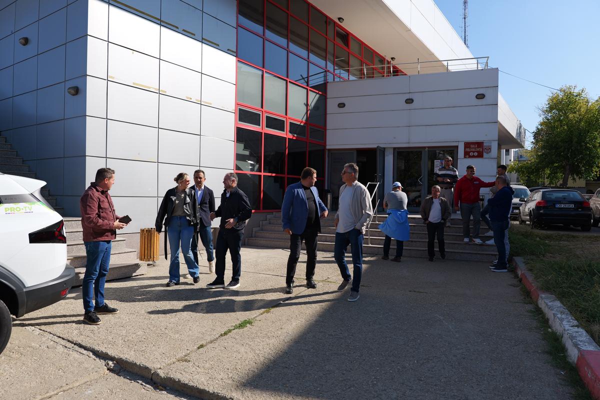 S-au reluat lucrările la Stadionul Dinamo, 01.10.2026 (2)