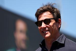 Mercedes nu se joacă! Domină F1, dar vine cu un pachet major de îmbunătățiri