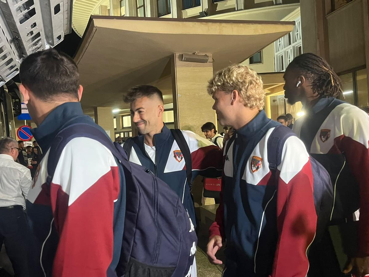 Sosire Genoa la București, amical Rapid