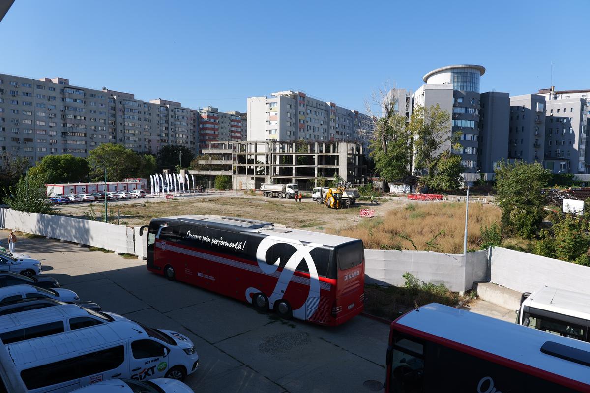 Excavatoarele au revenit în Ștefan cel Mare! S-au reluat lucrările la Stadionul Dinamo: toate imaginile » Când va fi gata noua arenă