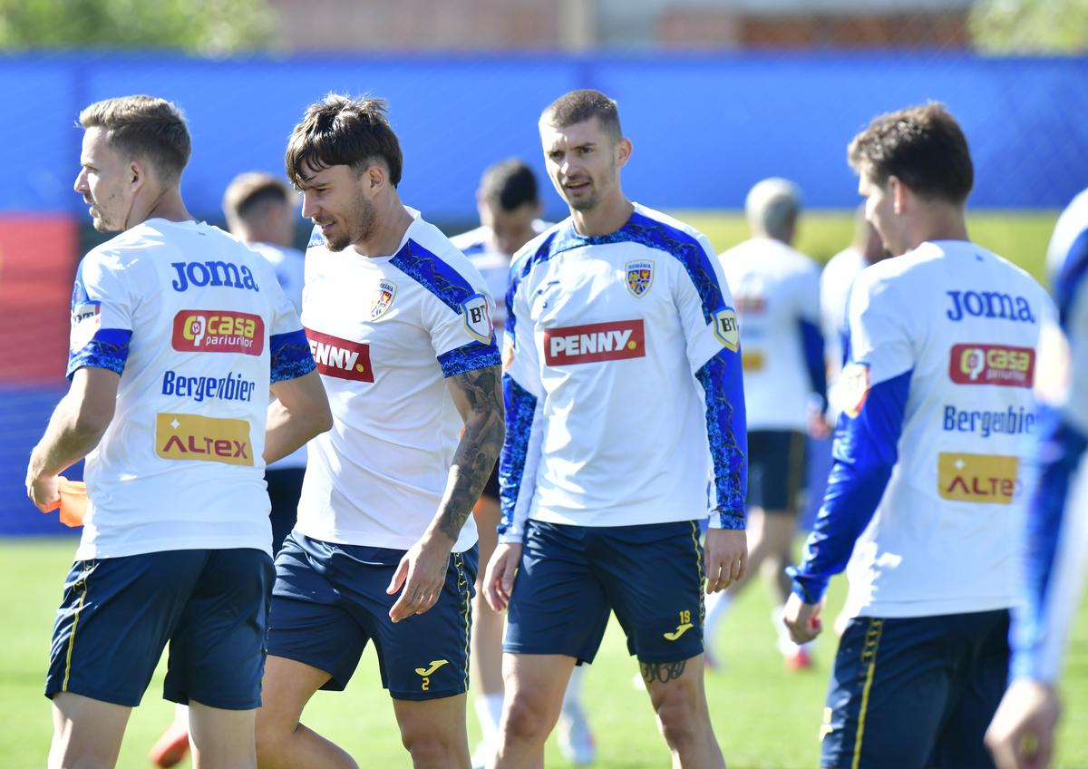 Cum a fost surprins Gheorghe Hagi la antrenamentul oficial înainte de Polonia - România