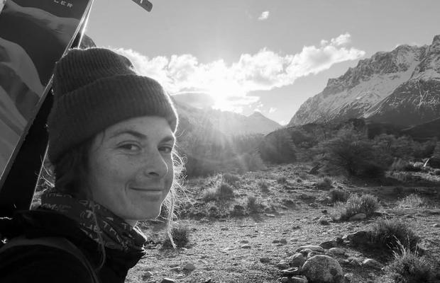 Tragedie în munții Patagoniei! O schioare și-a pierdut viața, după ce a fost surprinsă de o avalanșă