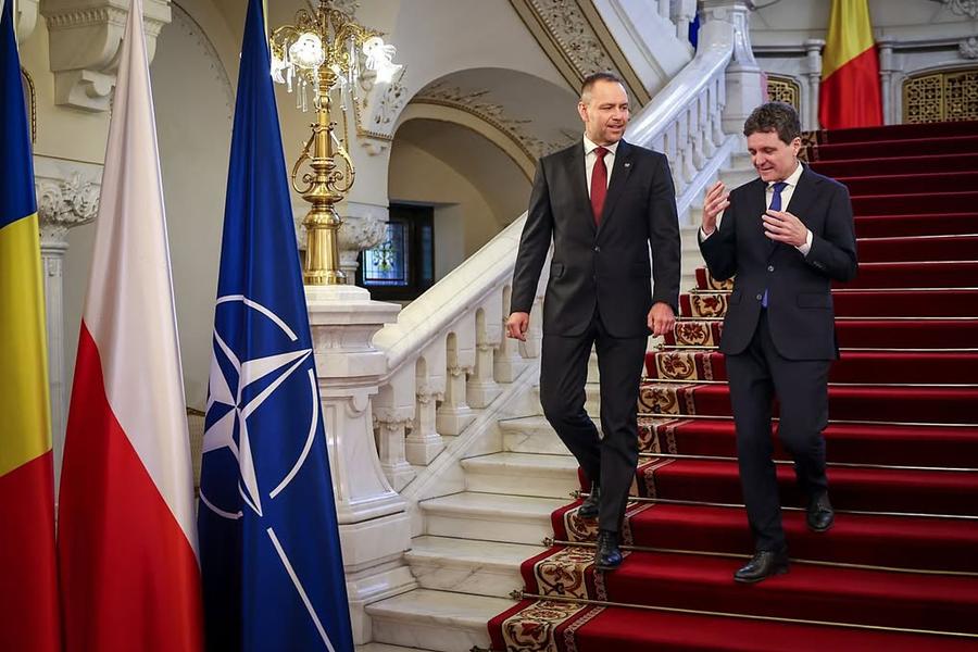 După alegeri, Karol Nawrocki s-a întâlnit de mai multe ori şi cu preşedintele Nicuşor Dan Foto: Instagram Cum arată Polonia cu un fost boxer la președinție. Profesor-doctor polonez: „Românii pot vedea la noi unde duce populismul”