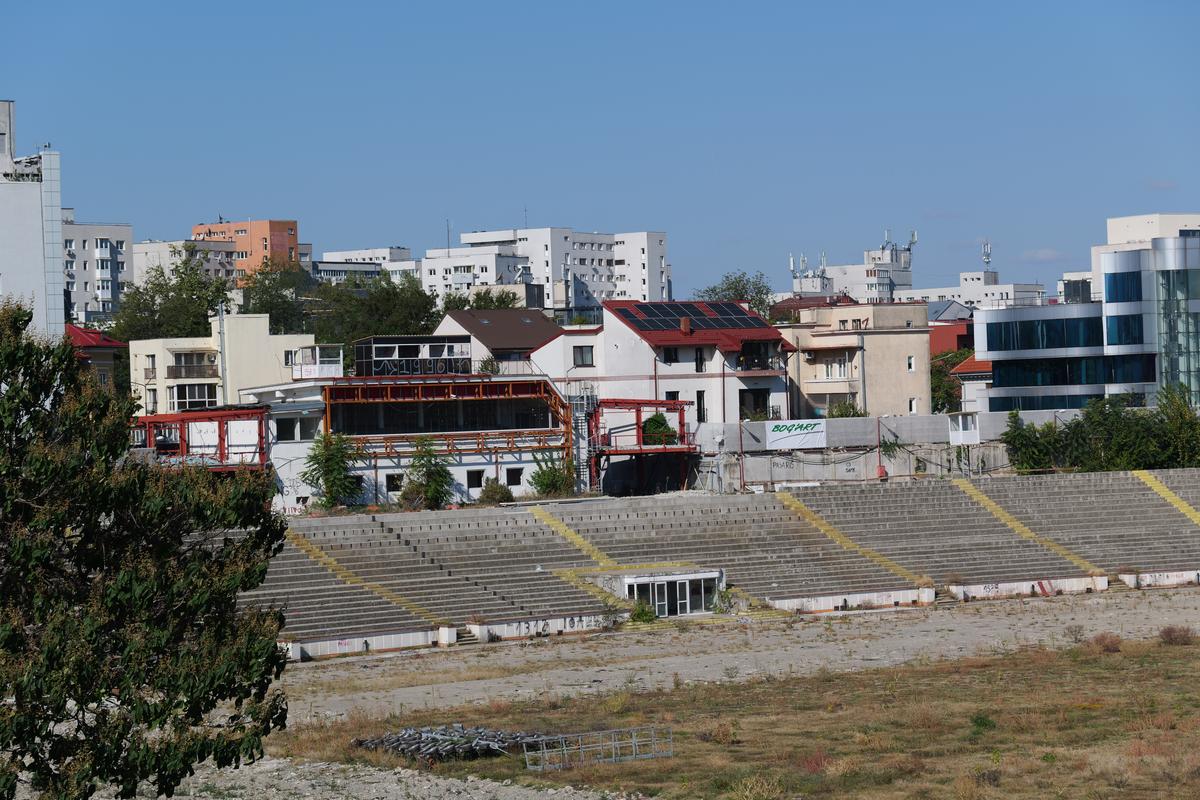 S-au reluat lucrările la Stadionul Dinamo, 01.10.2026 (2)