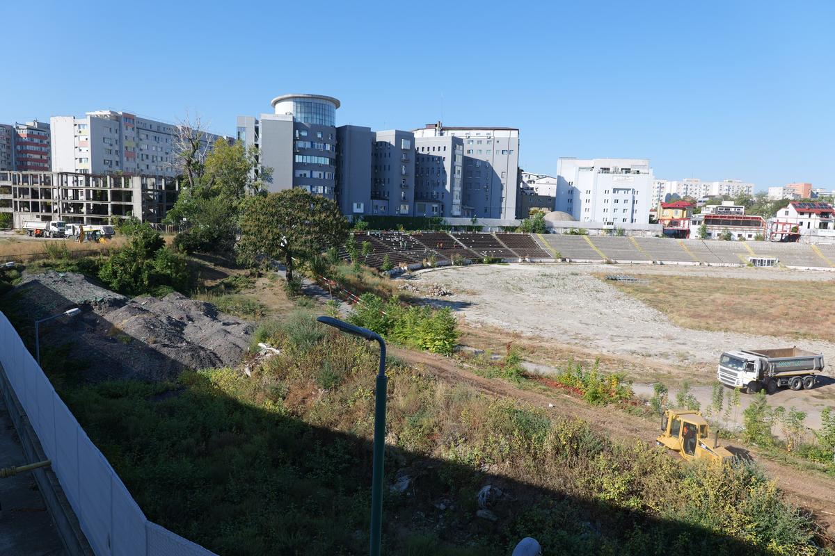 Excavatoarele au revenit în Ștefan cel Mare! S-au reluat lucrările la Stadionul Dinamo: toate imaginile » Când va fi gata noua arenă