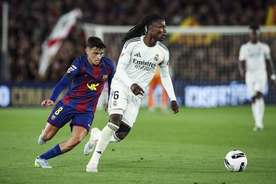 Meci direct Real Madrid - Barcelona, în primăvara acestui an // foto: Imago Real Madrid a cerut oficial la UEFA ca Barcelona să fie exclusă din cupele europene!