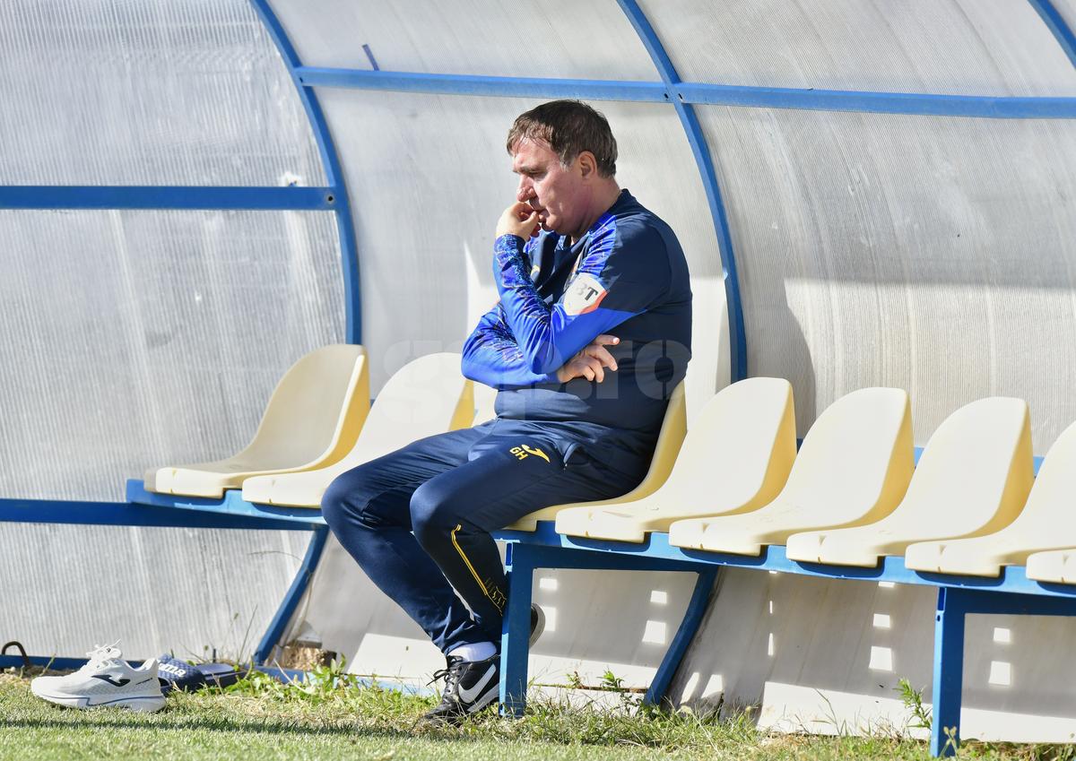 Cum a fost surprins Gheorghe Hagi la antrenamentul oficial înainte de Polonia - România