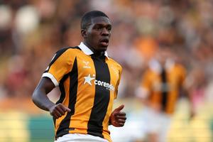 O altă vedetă de la Hull City s-a răsturnat în drum spre antrenament!