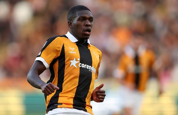 O altă vedetă de la Hull City s-a răsturnat cu mașina