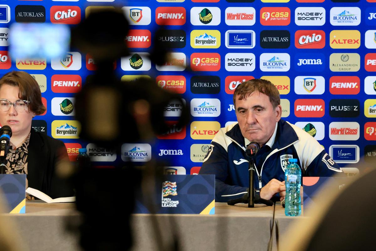 Conferință de presă Gheorghe Hagi și Radu Drăgușin, înainte de Polonia - România / FOTO: Ionuț Iordache (GSP.ro)