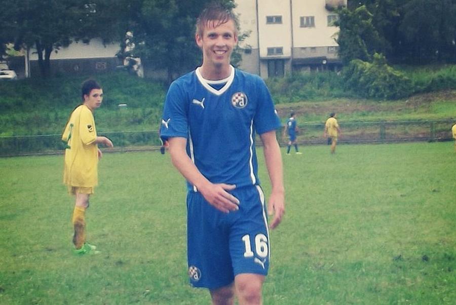 Dani Olmo a ajuns la Dinamo Zagreb în 2014, la 16 ani/ Foto: Instagram „Și azi poartă tricoul lui Dinamo prin casă!” » Secretul lui Dani Olmo, dezvăluit