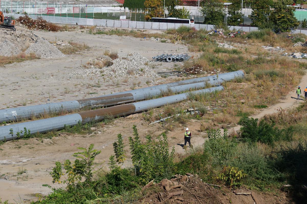 Excavatoarele au revenit în Ștefan cel Mare! S-au reluat lucrările la Stadionul Dinamo: toate imaginile » Când va fi gata noua arenă