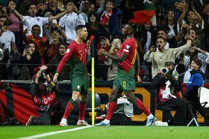 O nouă eră în Portugalia » Cine va purta tricoul cu numărul 7, după plecarea lui Cristiano Ronaldo