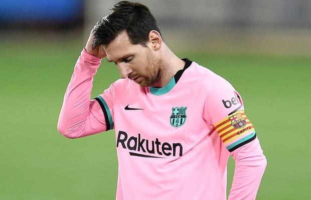 VIDEO + FOTO Barcelona, încă un pas greșit: 1-1 cu Alaves, echipă care a jucat 30 de minute în 10! Catalanii au luat doar 2 puncte din 12 în La Liga