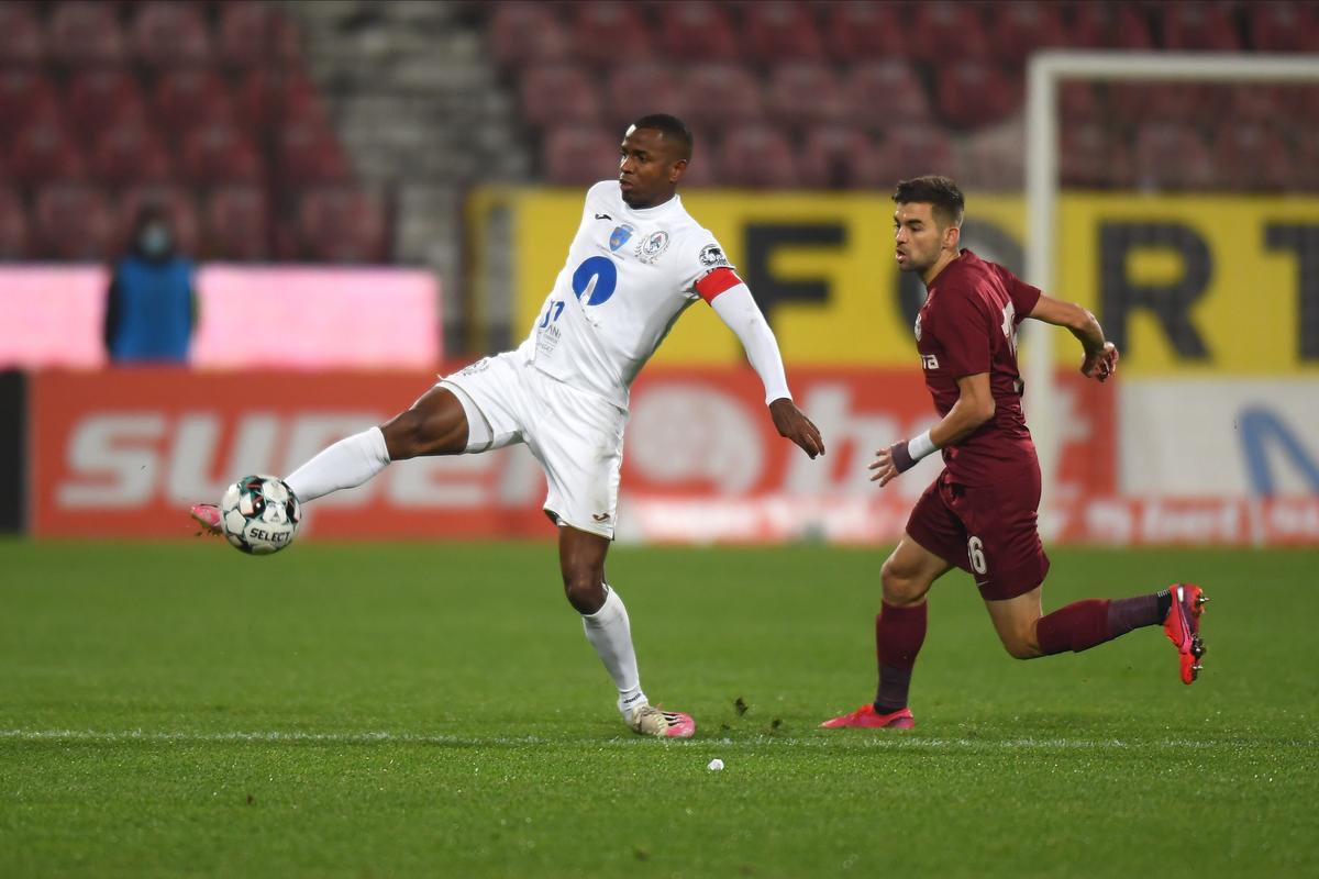 CFR CLUJ. EXCLUSIV Campioana își ia stoper de națională! Vin întăririle cerute de Dan Petrescu