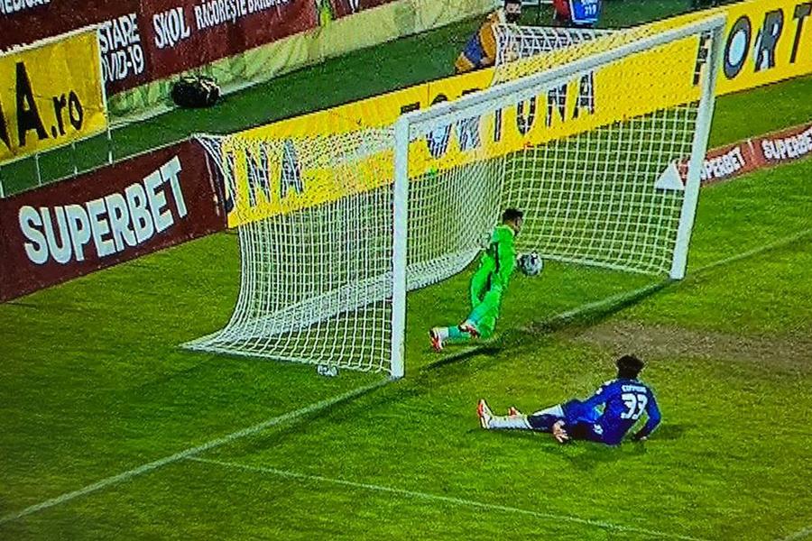 Adrian Mititelu jr. critică din nou arbitrajul: „E ca în justiție! Sunt greșeli împotriva noastră meci de meci!”