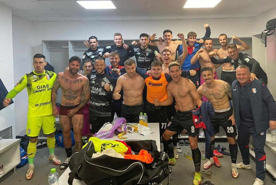 UTA - Chindia Târgoviște 0-2. Unii cu ocaziile, alții cu golurile » Chindia dă lovitura la Arad, într-un meci dominat copios de arădeni