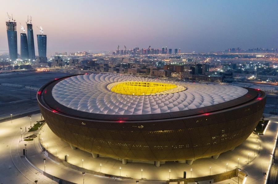Stadionul Lusail, una dintre arenele pentru Cupa Mondială din Qatar // foto: Guliver/gettyimages O nouă tragedie în Qatar! Un agent de securitate a căzut de pe stadionul Lusail