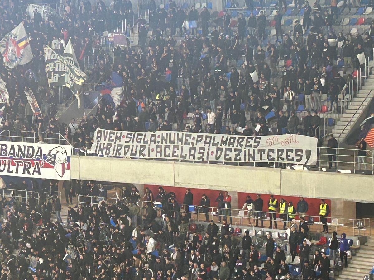 Mesajele afișate în Ghencea la derby-ul CSA Steaua - Rapid