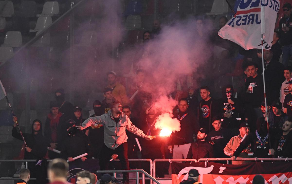 Nu l-a menajat pe Dan Șucu, după ce a văzut imaginile cu patronul rapidist: „Ce mesaj dai? Dacă FCSB are 3-0, pleci la pauză?”