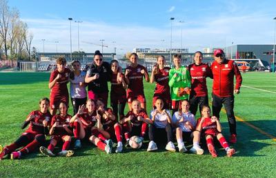 Scor uluitor în Rapid U17 - Dinamo U17 la fotbal feminin » La pauză era 12-0, ce a urmat în repriza secundă