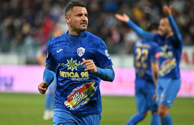 Constantin Budescu, sfat după Gloria Buzău - Unirea Slobozia: „I-am zis să se gândească la centrare, că așa marchează”